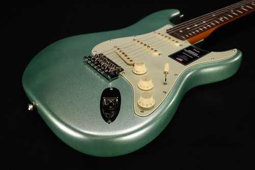 Fender American Professional II Stratocaster Maple Fingerboard
