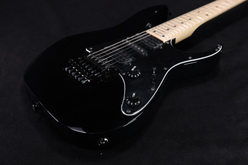 Ibanez RG550 Genesis Collection RG Guitar Maple Fingerboard Black