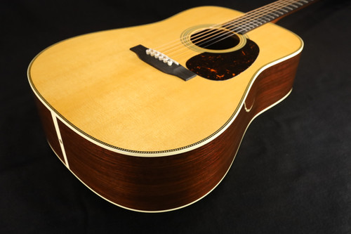 Martin HD-28 Standard Series NEW 2025 - Natural 583