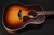 Taylor AD17e Sunburst Top 044