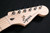 Squier Sonic Stratocaster HT - Maple Fingerboard - White Pickguard - Arctic White - 044