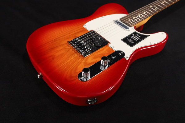 Fender Player II Telecaster Rosewood Fingerboard Aged Cherry Burst 972 Fender Player II Telecaster Rosewood Fingerboard Aged Cherry Burst 972