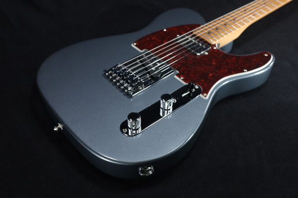Fender Limited Edition Player II Telecaster with Roasted Maple Fingerboard (Charcoal Frost Metallic) 118