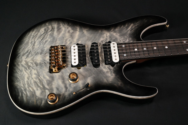 Ibanez AZ47P1QM Premium Black Ice Burst 069