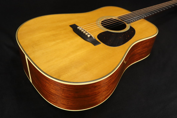 Martin D-28 Authentic 1937 Aged Acoustic with Case 473