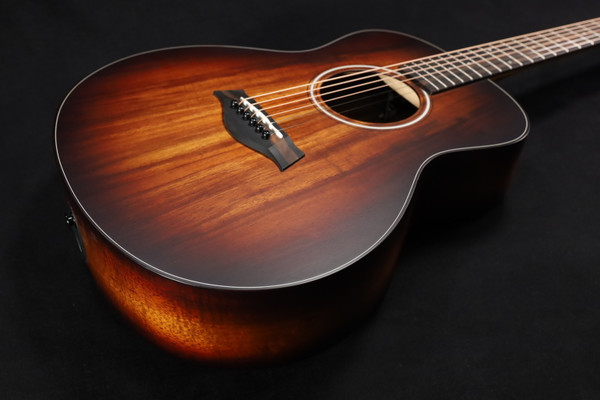Taylor GS Mini-e Koa Plus 260