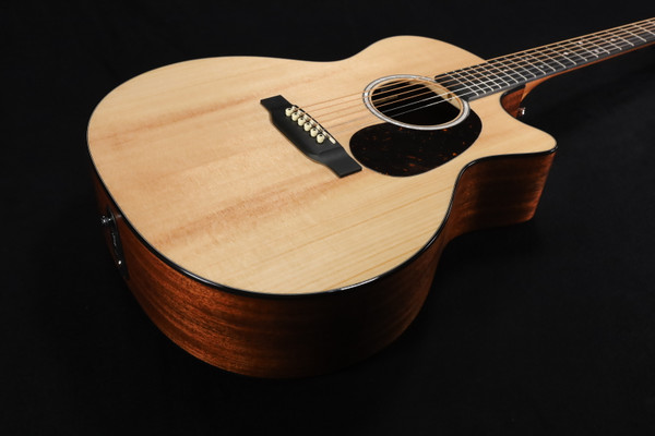 Martin Guitar Road Series GPC-11E Acoustic-Electric Guitar with Gig Bag, Sitka Spruce and Sapele Back and Sides 566