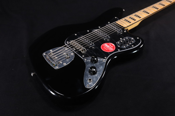 Squier Fsr Classic Vibe Bass Vi Maple Fingerboard Black Pickguard Matching Headstock Black 490