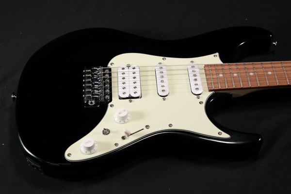 Ibanez AZ Essentials AZES40 Electric Guitar Black - 019