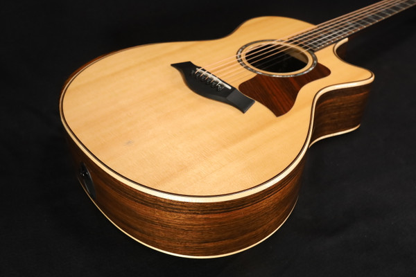 MINT Taylor 812CE With Hard Case 034 USED