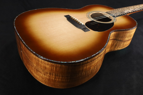 Martin O'ahu K-42 Hibiscus Acoustic Guitar - Dark Toasted Burst with Hardshell case 128