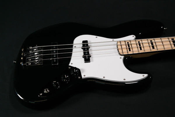 Fender Geddy Lee Jazz Bass - Maple Fingerboard - Black 160