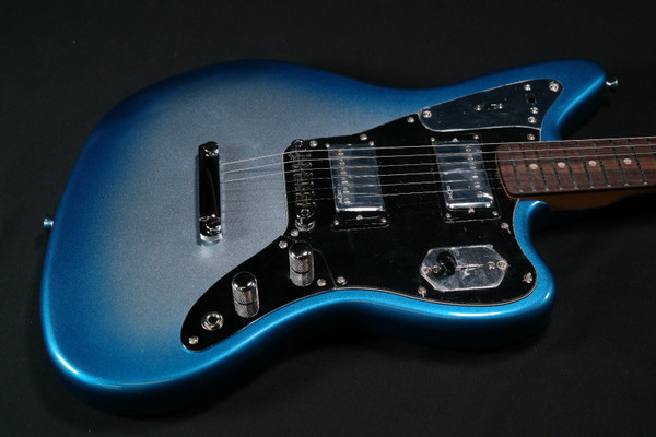 Squier Contemporary Jaguar HH ST - Laurel Fingerboard - Black Pickguard - Sky Burst Metallic 421