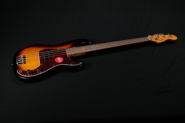 Squier Classic Vibe '60s Precision Bass - Laurel Fingerboard - 3-Color Sunburst 424