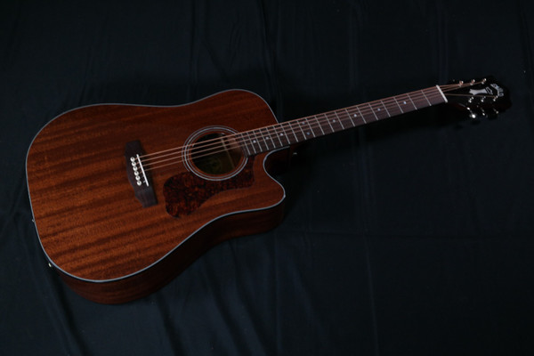 Guild D-120CE  -  100 All Solid Dreadnought - Natural Gloss