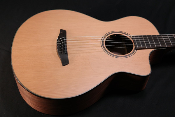 Furch GNc 2 CW EAS Grand Nylon Cutaway - Cedar/Walnut w/ pickup