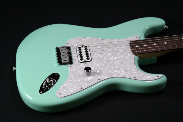 Fender Limited Edition Tom Delonge Stratocaster, Rosewood Fingerboard, Surf Green - IN STOCK NOW - 571