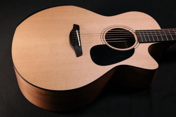 Furch Blue Deluxe Gc-SW Cutaway w/ bevel duo (Spruce/Walnut) - 722
