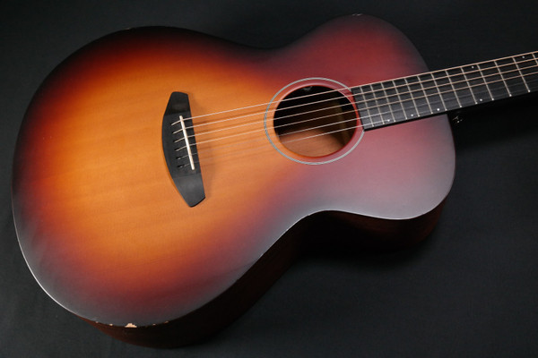 Breedlove USA Concert Moon Light E - w/Hard Case Satin Sunburst - USED - 270