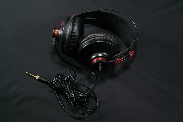 Focusrite Scarlett HP 60 mkII Studio Headphones - USED