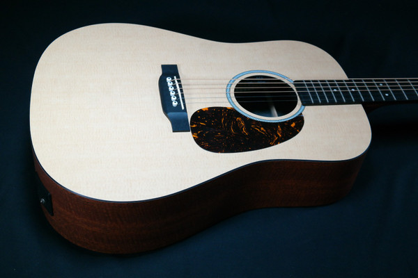 Martin Guitar X Series D-X1E Acoustic-Electric Guitar with Gig Bag, KOA Pattern High-Pressure Laminate, D-14 Fret, Performing Artist Neck Shape 647