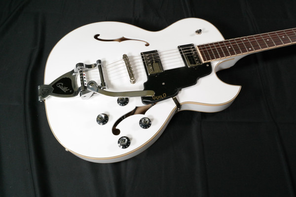 Guild Starfire I SC  *NEW -  Newark Florentine-Cut Semi-Hollow w/tremolo - Snowcrest White 411