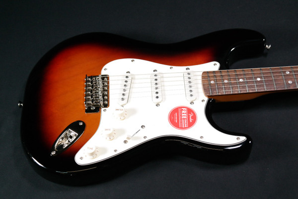 Squier Classic Vibe '60s Stratocaster - Laurel Fingerboard - 3-Color Sunburst 896