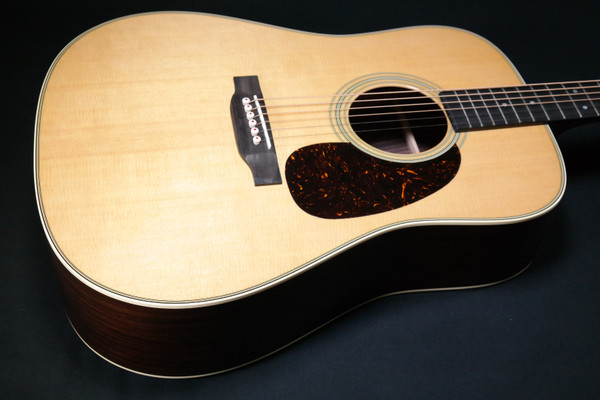 Martin 2017 D-28 Dreadnought Acoustic Guitar Natural 110