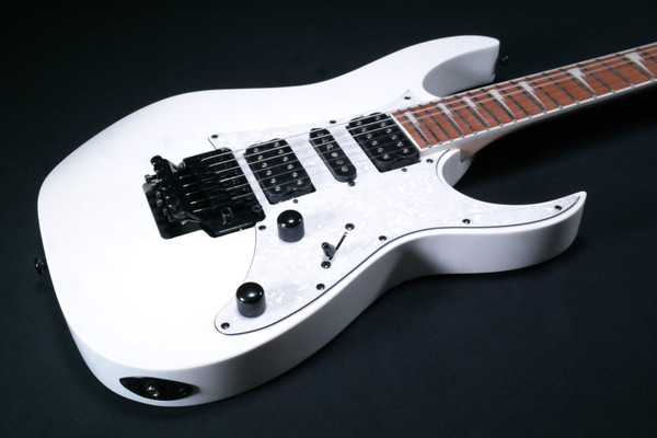 Ibanez RG450DXBWH RG Standard 6str Electric Guitar - White 240