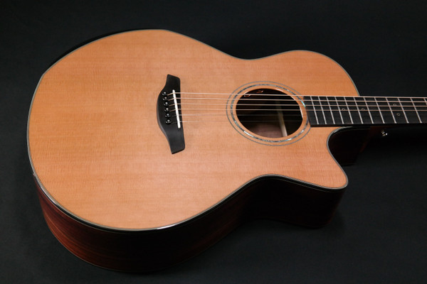 Furch Yellow Deluxe Gc-CR Gc w/ Bevel Duo (Cedar top) Hard case with Pick up 024