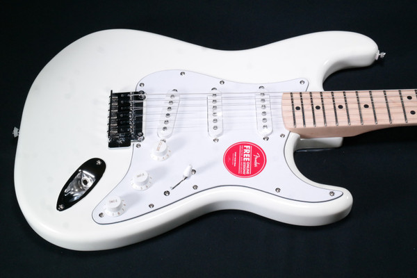Squier Affinity Series Stratocaster - Maple Fingerboard - White Pickguard - Olympic White 751