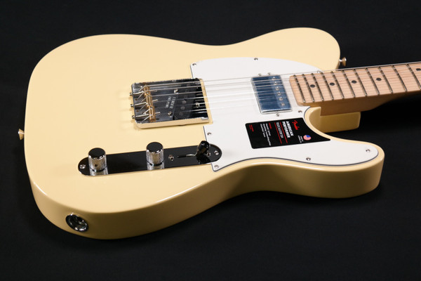 Fender American Performer Telecaster with Humbucking - Maple Fingerboard - Vintage White 671