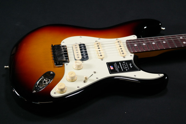 Fender American Ultra Stratocaster HSS - Rosewood Fingerboard - Ultraburst 241