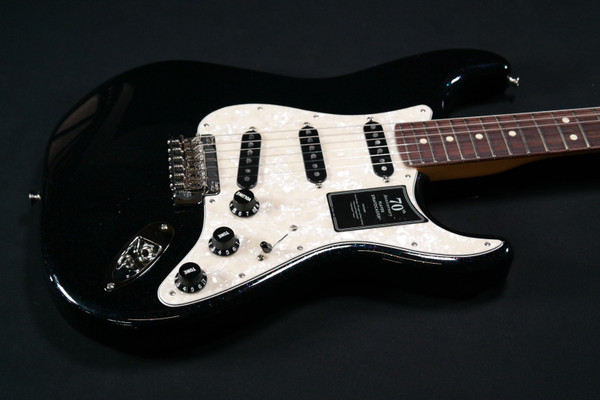 Fender 70th Anniv Player Strat RW Nebula Noir W/C 255