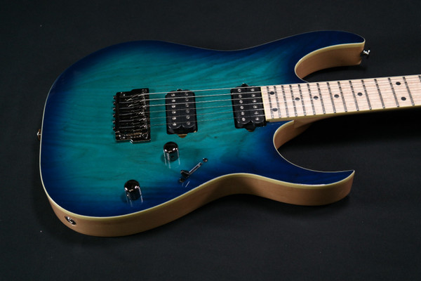 Ibanez RG652AHMFXNGB RG Prestige 6str Electric Guitar w/Case - Nebula Green Burst 167
