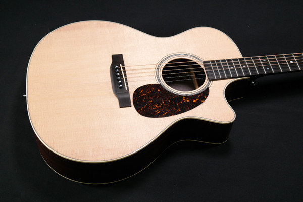 Martin Guitar GPC-16E Rosewood with Gig Bag, Acoustic-Electric Guitar, East Indian Rosewood and Sitka Spruce Construction, Gloss-Top Finish, GP-14 Fret, and Low Oval Neck Shape 884