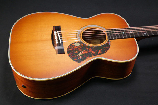 Maton Guitars EBG-808 Nashville Non-Cutaway 147