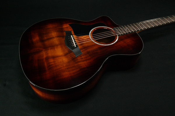 Taylor 224ce-K DLX Left Handed 194