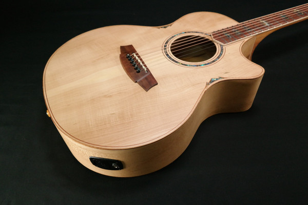 Cole Clark CCAN3EC-EMEM-AE AN Dreadnought, European Maple Face back & sides, cutaway & pickup 340