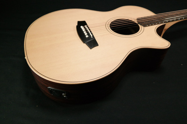Cole Clark CCAN2EC-SRE AN Grand Auditorium, Spruce Face, Rosewood back & sides, cutaway 152