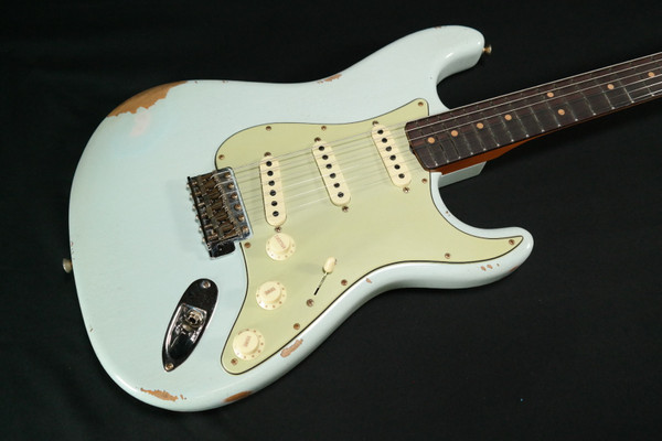 Fender Custom Shop Limited 63 Stratocaster Relic Super Faded Aged Sonic Blue 890