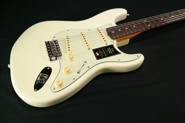 Fender American Vintage II 1961 Stratocaster - Rosewood Fingerboard - Olympic White 110