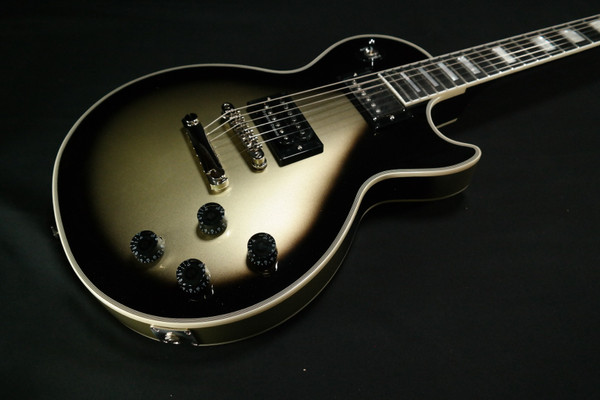 Epiphone Adam Jones 1979 Les Paul Custom (Incl. Protector Case) Antique Silverburst - EIGCAJLPC79NH1