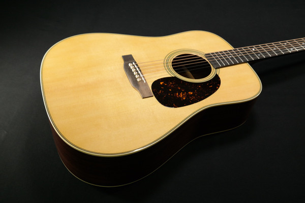 Martin 2017 D-28 Dreadnought Acoustic Guitar Natural 593