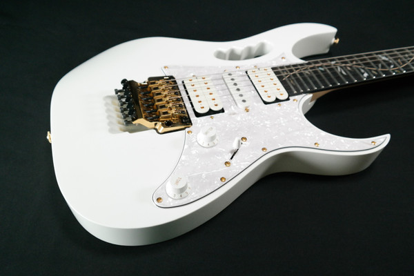 Ibanez JEM7VPWH Steve Vai Signature 6str Electric Guitar w/Bag - White 865