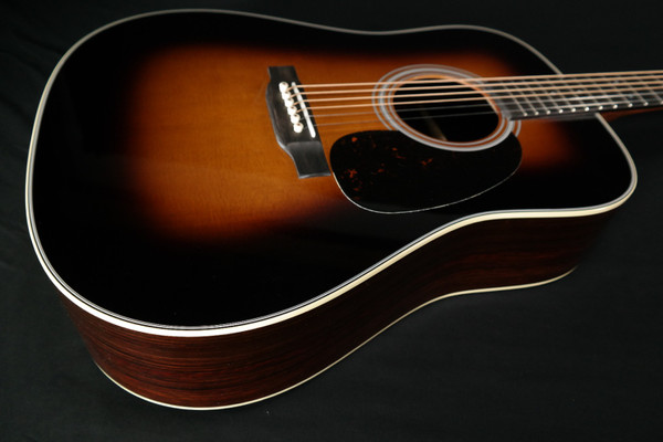 Martin D-28 Dreadnought Sitka Spruce/East Indian Rosewood Sunburst 103