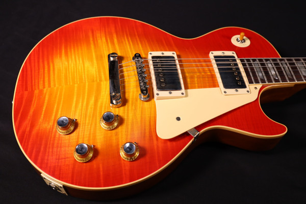 Gibson Custom Shop Murphy Lab 1960 Les Paul Standard Heritage Cherry Sunburst Ultra Light Aged 322