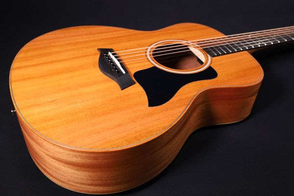 Taylor GS Mini Mahogany Acoustic Guitar - Natural with Black Pickguard 229