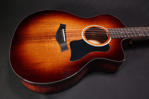 Taylor 224ce Koa Deluxe GA Shaded Edge Burst - 122