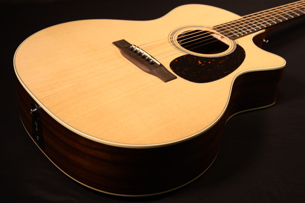 Martin GPC16E Grand Performance Cutaway Spruce Top with Rosewood Back and Sides 609